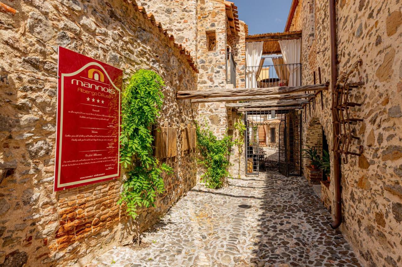Albergo Diffuso Mannois Orosei Exteriér fotografie